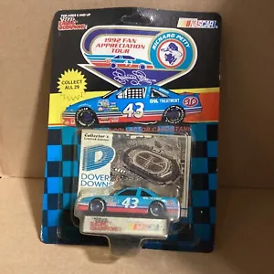 Racing Champion Richard Petty 1992 1:64 Track Dover Downs International Speedway - Picture 1 of 1