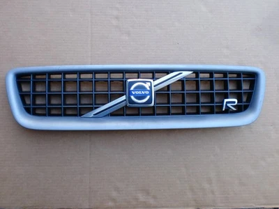 04-07 Conjunto de parrilla superior delantera Volvo S60R V70R 8659018 OEM Foto 1 de 4