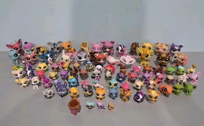 LOTE DE FIGURAS LITTLEST PET SHOP 81 MASCOTAS PERROS GATOS RANAS ZORRO algunas son raras Foto 1 de 4