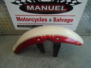 98 SUZUKI 1997-2004 VZ800 MARAUDER  FRONT FENDER - Picture 1 of 8