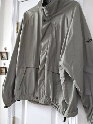 MEN'S DOCKERS "GOLF" OUTERWEAR-GREEN-LONG SLEEVE FULL ZIP - SIZE L - Image 1 of 4