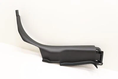 2019 - 2025 GMC SIERRA 1500 RIGHT SIDE C PILLAR LOWER TRIM COVER OEM 84640163 - Image 1 of 4