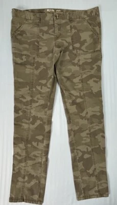 Mossimo Supply Co. Women's Camouflage Pants Size 13 Slim Skinny - Image 1 of 4