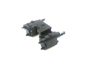 Hornby Genuine Spares X1027 Cylinder Block For 2021 Class 9F Loco R3986 NEW - Picture 1 of 1