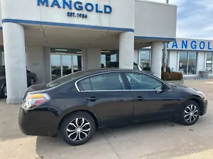 2012 Nissan Altima 2.5 - Picture 1 of 12