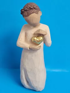 Willow Tree "KEEPSAKE" Demdaco Susan Lordi 2004 Girl Holding Gold Heart 5.25" - Picture 1 of 5