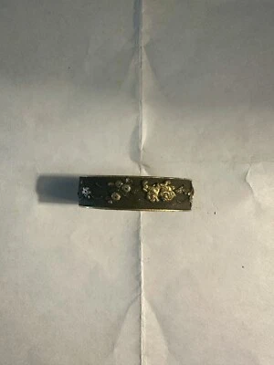 Antiguo león pequeño de cobre Fuchi con incrustación de oro período Edo para katana Foto 1 de 4