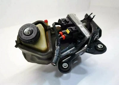 2014-2015 Nissan Altima Power Steering Pump Assembly - Imagem 1 de 4