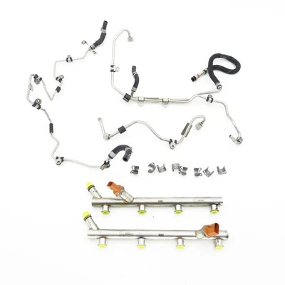 Riel de distribución de combustible tubo de combustible tubo de combustible Audi RS6 RS7 4.0 V8 Foto 1 de 2