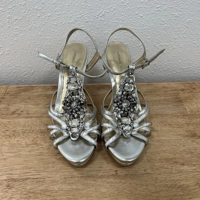 Женские сандалии на каблуках Antonio Melani размер 9 серебристые с ремешками - Изображение 1 из 4