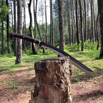 Espada Kukri de supervivencia de acero al carbono hecha a mano personalizada espada de caza camping Foto 1 de 4