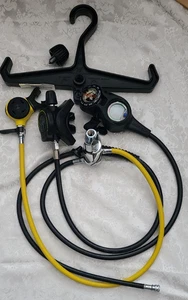 Aqua Lung Impulse US Divers Atemregler mit Scuba Oceanic 3 Gauge Konsole gebraucht - Bild 1 von 24