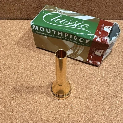 Dennis Wick Classic 3C Gold Trumpet - Image 1 of 4