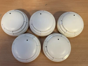 Telenot 5 x O- Rauchmelder + 5 x Bus 1 Sockel - Bild 1 von 2