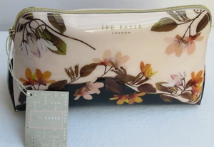 TED BAKER London❤️ PINK Savanna Print HIGH SHINE Wash BAG 'Hhollyy' ❤️ Brand New - Picture 1 of 9