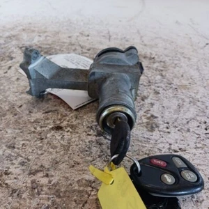 2002-2007 Saturn Vue Ignition Switch Key Lock Cylinder OEM - Picture 1 of 1