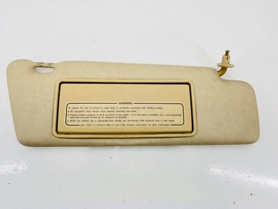 PARASOL MERCEDES W124 BEIGE/PERGAMINO DERECHO - BUEN ESPEJO - 300E 260E 400E Foto 1 de 4