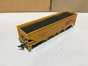 Bachmann Trains Vintage HO Scale Union Pacific UP Coal Hopper Car #518125 - Picture 1 of 4