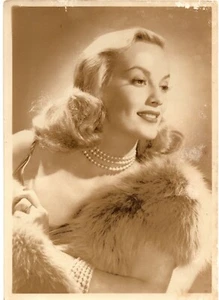 VINTAGE FAYE EMERSON GLAMOUR PHOTO - Picture 1 of 2