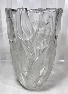 Mikasa Crystal Satin Tulips Flower Vase Frosted & Clear Design 9.5” Tall Vintage - Picture 1 of 10