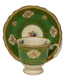 Selb Bavaria K&A Krautheim #8310 Green Gold Hand Painted Demitasse Cup & Saucer - Picture 1 of 12