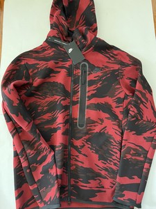 nike red camo hoodie