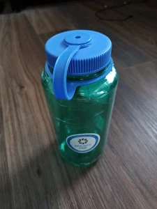 32 Ounce Pastel Green Leak Proof Water Bottle Bpa Free For Everyday Use Nalgene - Picture 1 of 2