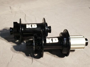 Bujes de bicicleta KandyBikes Boost, 32h, 6 pernos, 11sp HG Driver, negro - Imagen 1 de 2