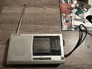 Sony ICF SW 11 Shortwave Radio fully working tested Used - Picture 1 of 6