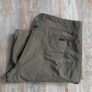 Kuhl Cargo Shorts Size 32 Mens Flat Front Zip Stretch - Picture 1 of 9