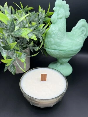 Vela de soja mecha de madera de morera plato de vidrio vintage vertido a mano Foto 1 de 4