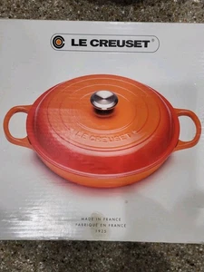Le Creuset 3.5 L Cast Iron Round Wide Dutch Oven SOLEIL Yellow Glass Lid NEW NIB - Picture 1 of 11