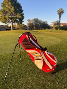 Adidas Golftasche Carry - 6 Wege rot weiß doppelter Schultergurt - 5 Taschen WERT - Bild 1 von 7