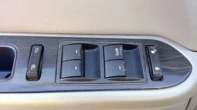 Interruptor de puerta delantera del conductor maestro de ventana del conductor se adapta 05-07 QUINIENTOS 559008 Foto 1 de 4