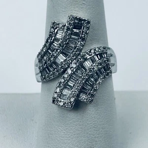 14K White Gold Sz 8.5 Cocktail Ring Bypass Style Baguette Round Cut Diamonds - Picture 1 of 15