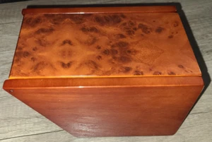 Caja de presentación de reloj de madera lacada chapa Burl, tapa con bisagras - aspecto de lujo - Imagen 1 de 8