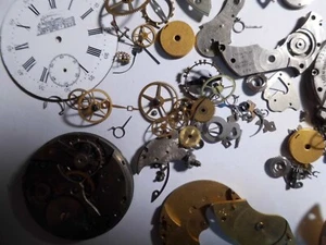 Older Pocket Watch Dials Containers Wheels Small Parts Art or Parts Lot# 222 - Picture 1 of 12