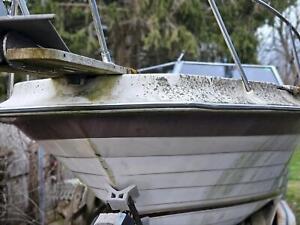 1985 Penn Yan 21' Boat Located in Syracuse, Ny - Has Trailer