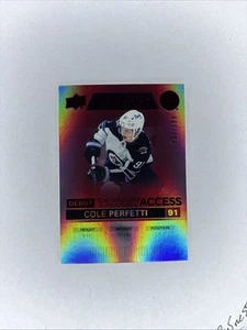 Credenciales de cubierta superior 2021-22 - acceso al boleto de debut rojo RC Cole Perfetti/199 - Imagen 1 de 2