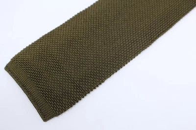 Gravata masculina de seda Hugo Boss feita na Itália - Imagem 1 de 3