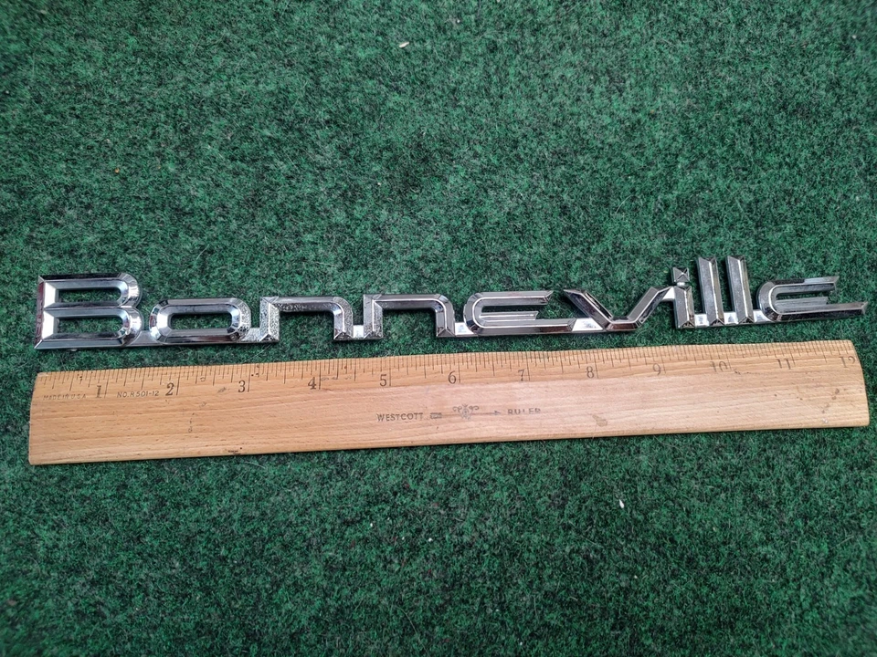 00 01 02 03 04 PONTIAC BONNEVILLE TAPA TRASERA EMBLEMA LOGOTIPO INSIGNIA SÍMBOLO OEM 3S5 Foto 1 de 4