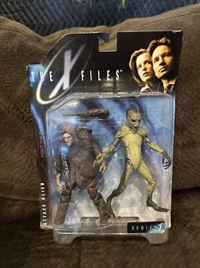 McFarlane Toys The X-Files Alien Attack Caveman Series 1 Action Figure Set New - Picture 1 of 3