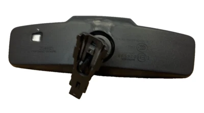 Espelho retrovisor 15 16 17 18 19 20 CHEVY/GMC SUBURBAN 1500 SERIES FABRICANTE DE EQUIPAMENTO ORIGINAL: 13584893 - Imagem 1 de 4