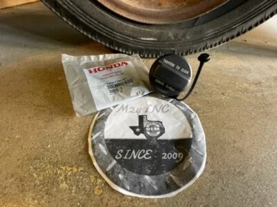 NEW Genuine OEM Honda Fuel Filler Cap 17670-T3W-A01 - Image 1 of 4