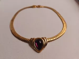 Rare Vintage Napier Gold Tone Necklace With Purple Heart Pendant 16" - Picture 1 of 7