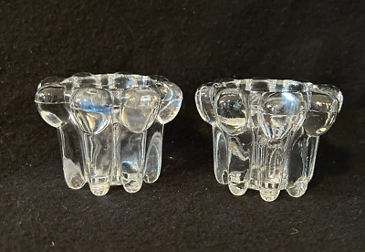 Juego de 2 candelabros de cristal pesado para velas votivas/cónicas Foto 1 de 4