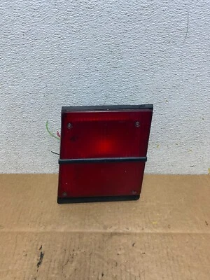 Luz trasera interior derecha Saab 900 1987 a 1994 pasajero derecho N4575 DG Foto 1 de 4