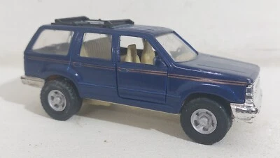 79529 MAISTO 1/42 a frizione - Ford Explorer - Immagine 1 di 4