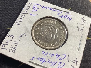 1943 Australia 1 Shilling Silver Coin Nice Details # 92 - Picture 1 of 2