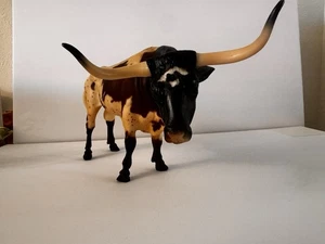 Breyer Bull Texas Longhorn Chestnut Pinto #399 Retired Horse Marked - Picture 1 of 11